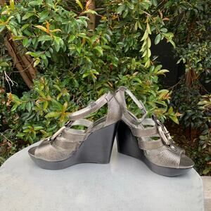 New Calvin Klein Solano Lizard Wedge Platform Sandals Silver 
Women’s 39 8.5